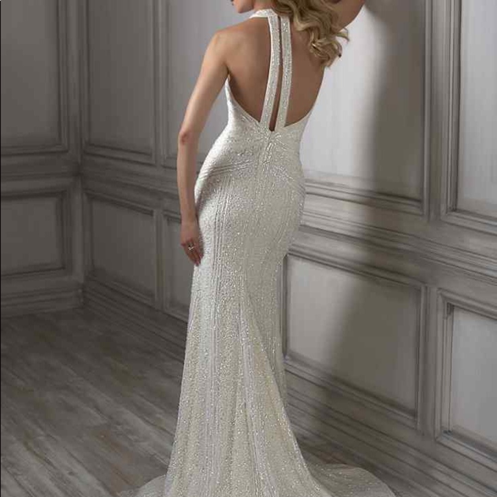 Never worn wedding dress - Adrianna Papell Lenora - Picture 2 of 4
